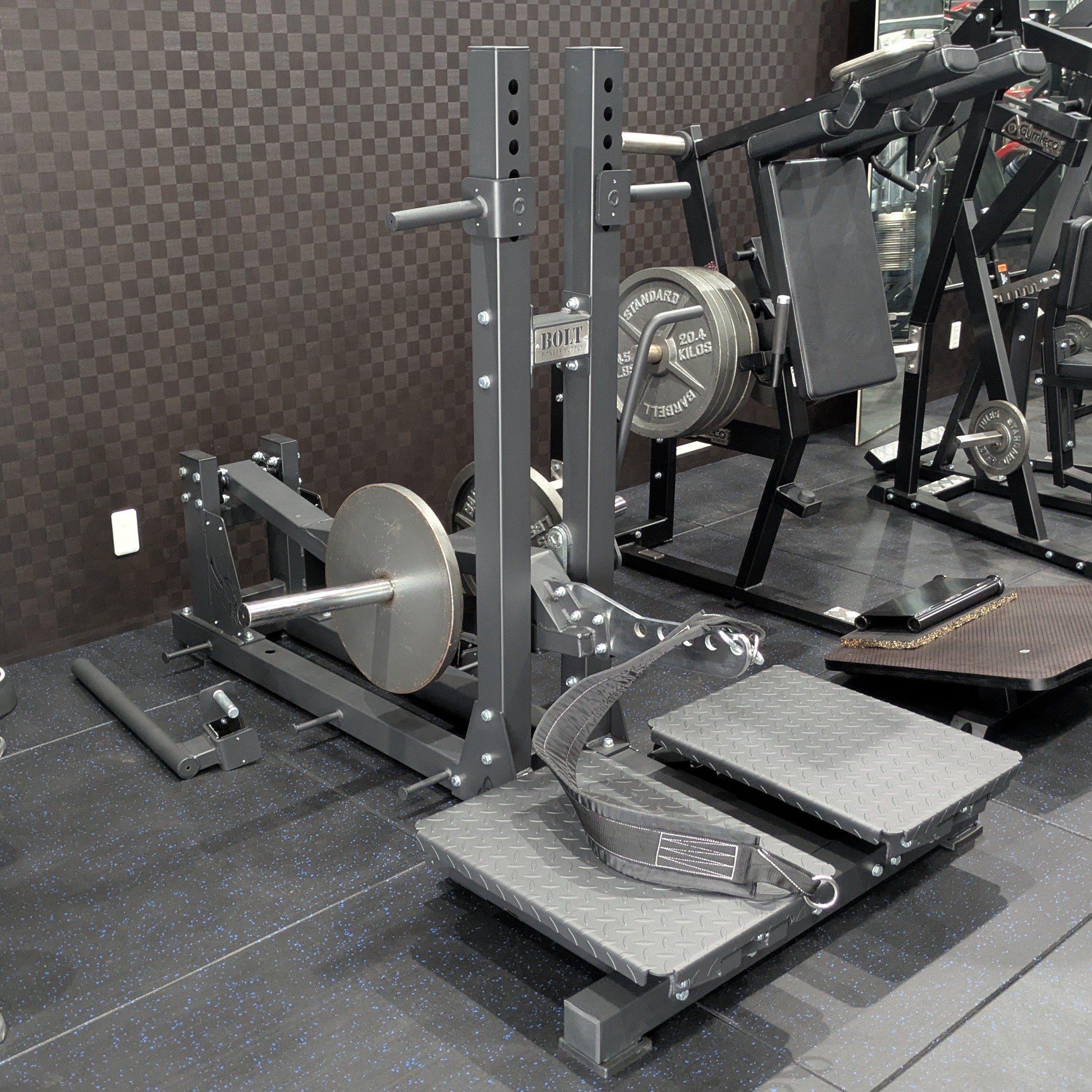 Bolt fitness ベルトスクワット 全体